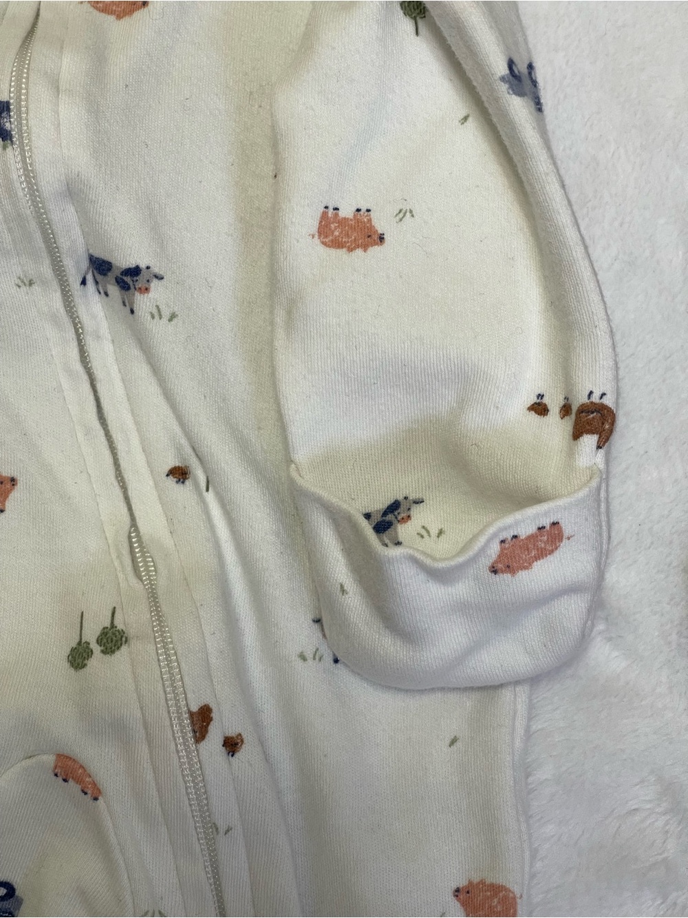 Carter's Newborn Brown Polka Dot Onesie & Footed Animal Print Sleeper 2 pieces - Picture 6 of 6
